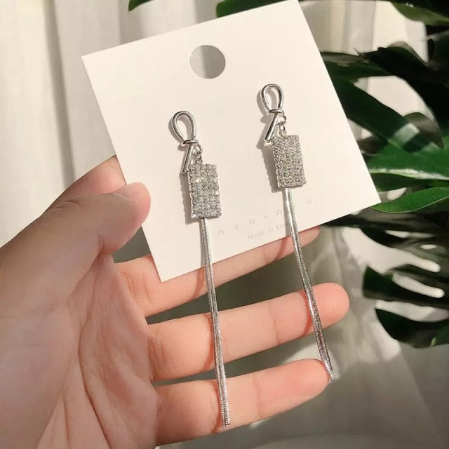 Vintage Glossy Arc Bar Long Thread Tassel Drop Earrings