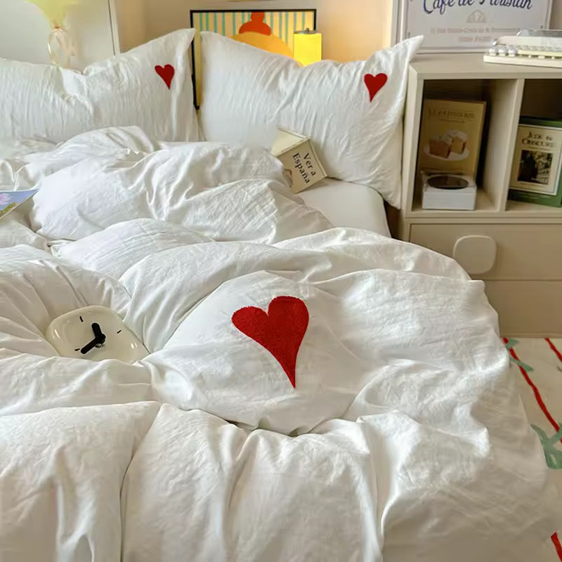 White Heart Coquette Bedding Set