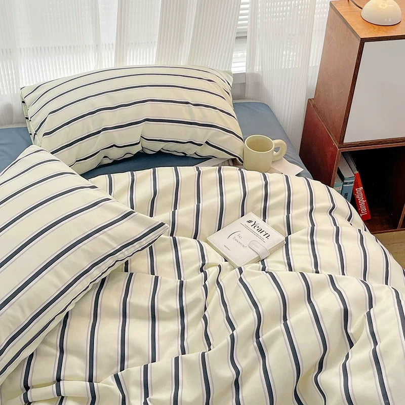 Nordic Stripe Bedding Set