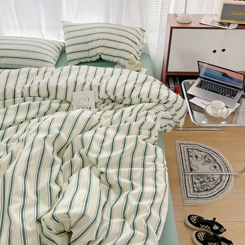 Nordic Stripe Bedding Set
