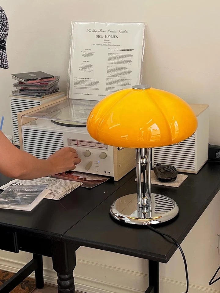 Pumpkin Glass Lamp