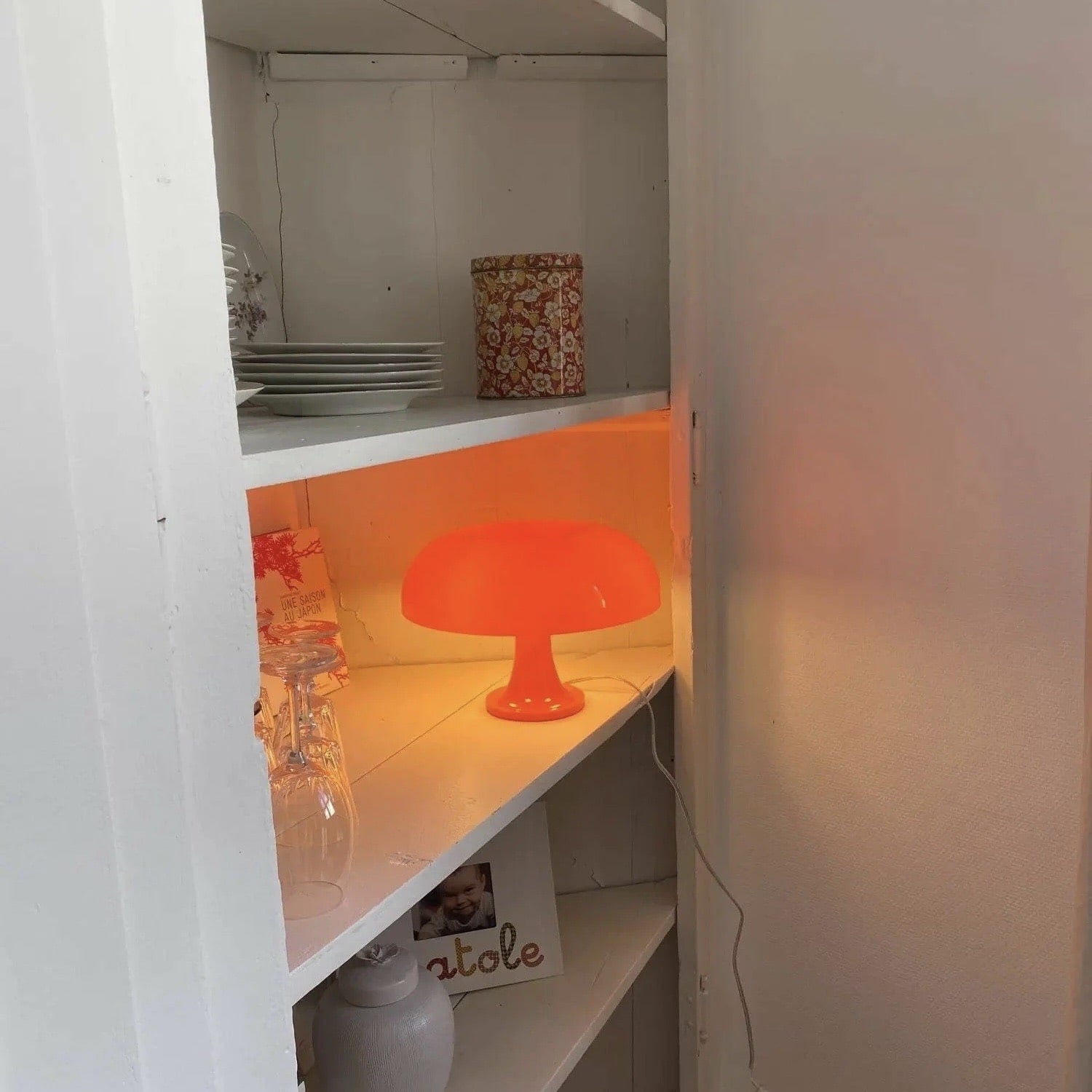 White Mushroom Table Lamp