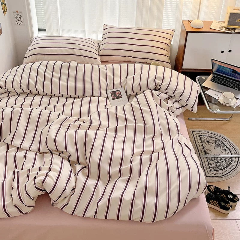 Nordic Stripe Bedding Set