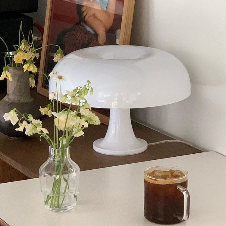 White Mushroom Table Lamp