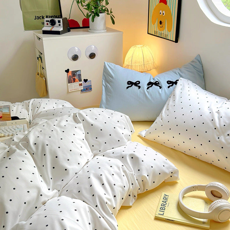 Yellow Polka Dot Bedding Set