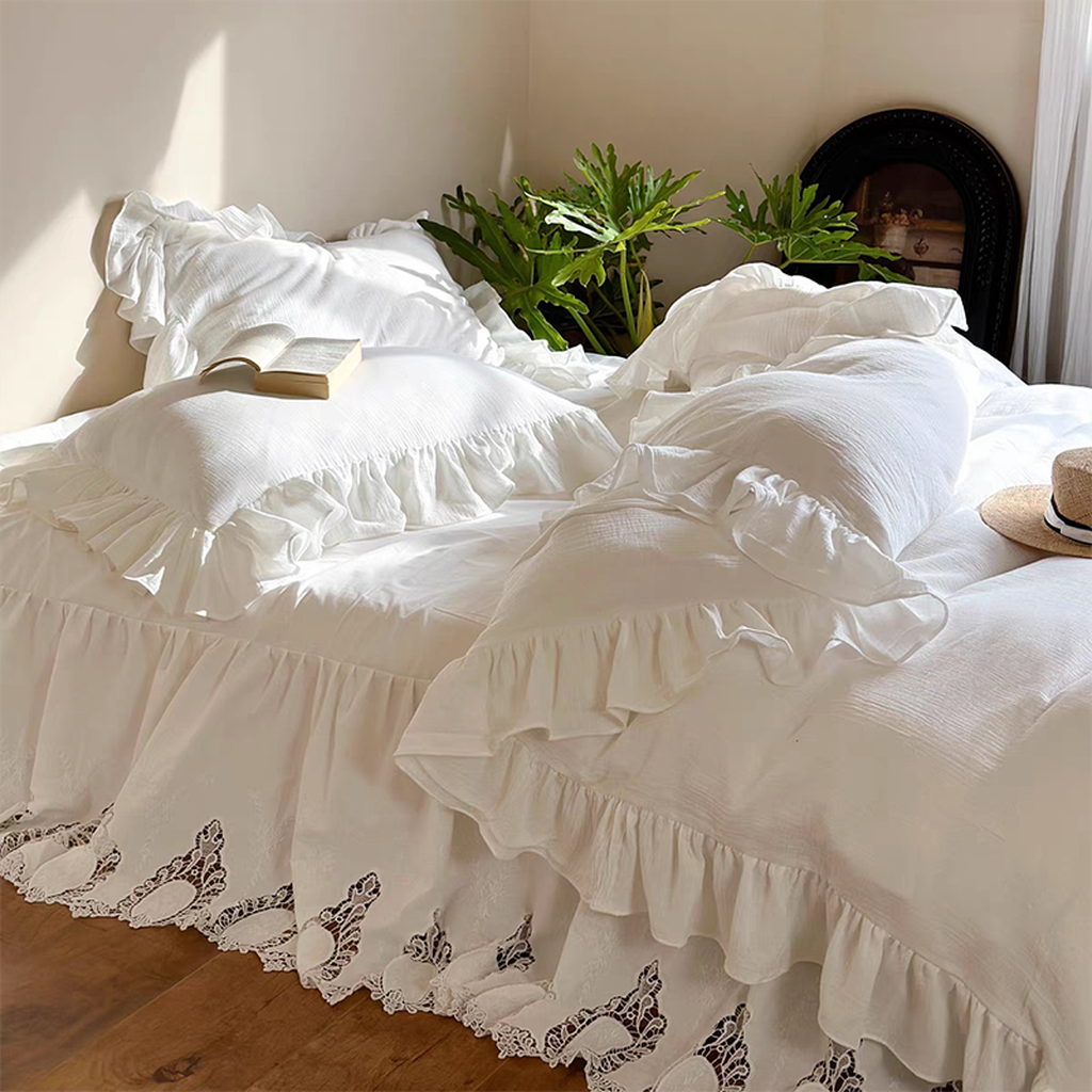 White Princess Lace Ruffle Bedding Set