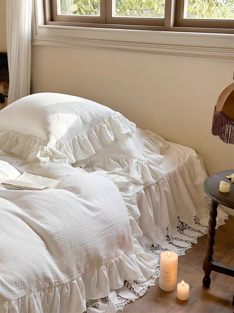 White Princess Lace Ruffle Bedding Set