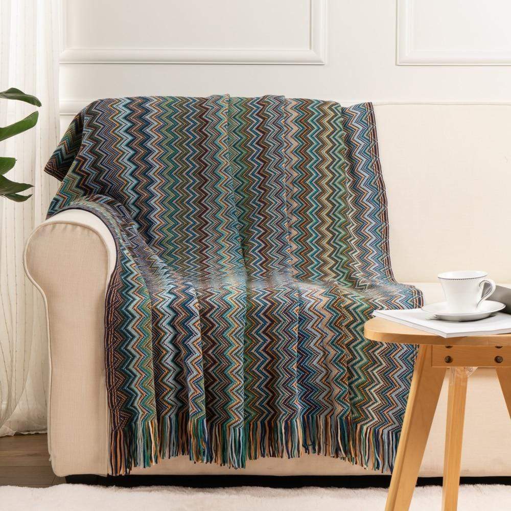 Geometric Pattern Throw Blanket