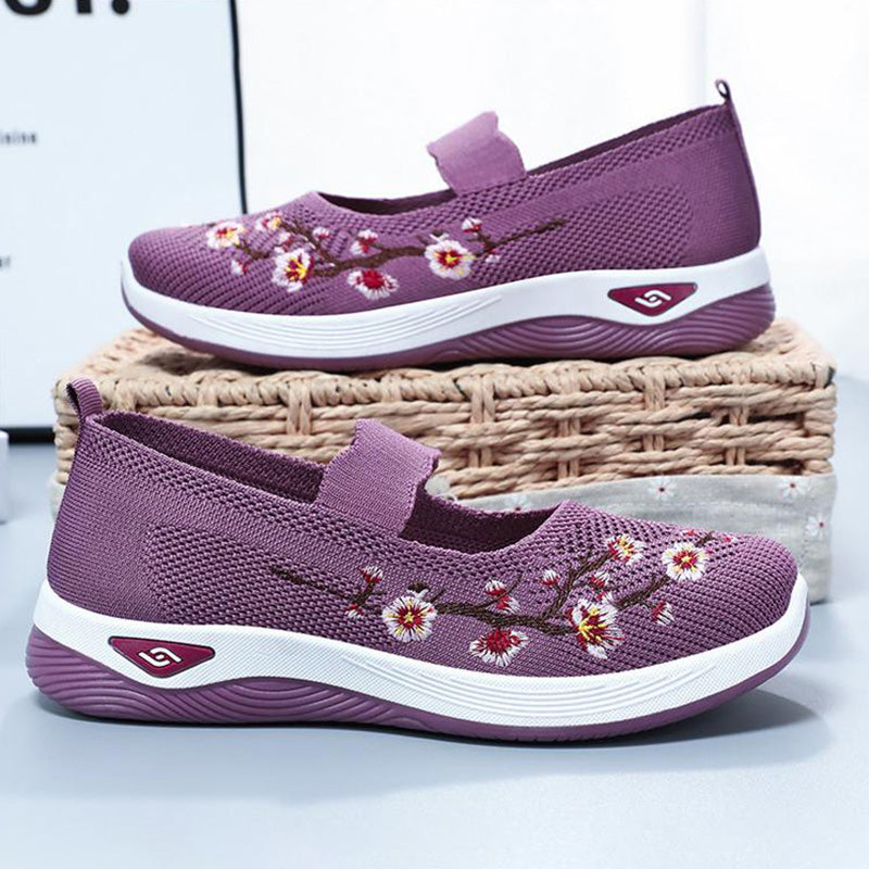 Floral Embroidered Breathable Shoes