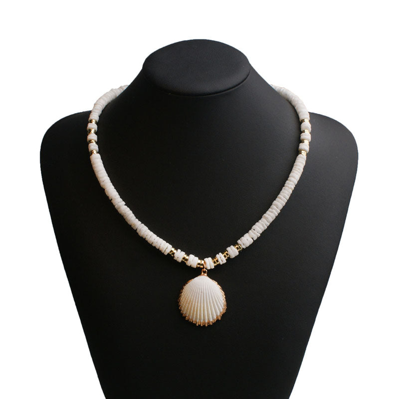 Shell Pendant Beaded Necklace