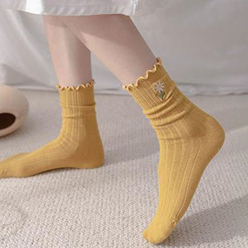 Floral Embroidered Casual Socks