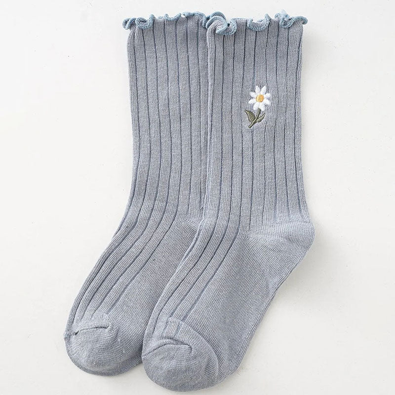 Floral Embroidered Casual Socks