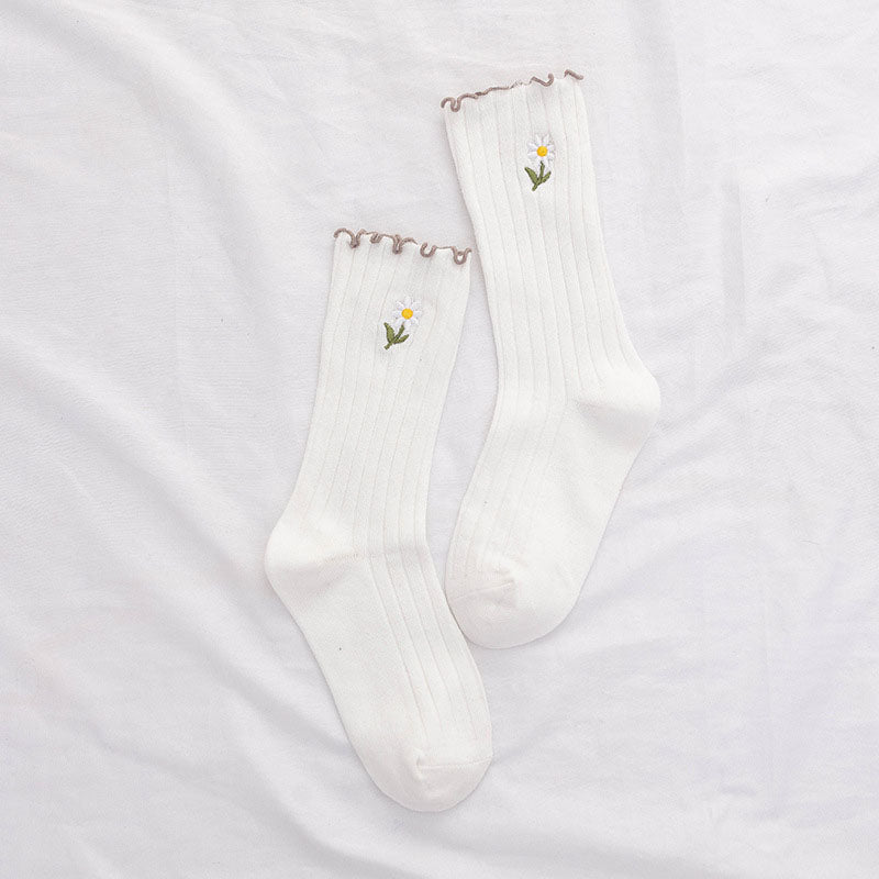 Floral Embroidered Casual Socks