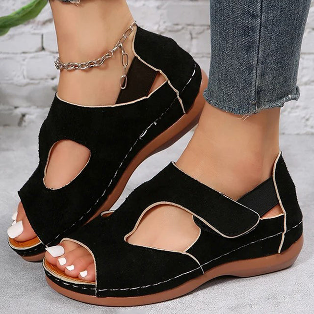 Lightweight And Comfortable Sandals