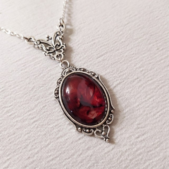 Vintage Pendant Necklace