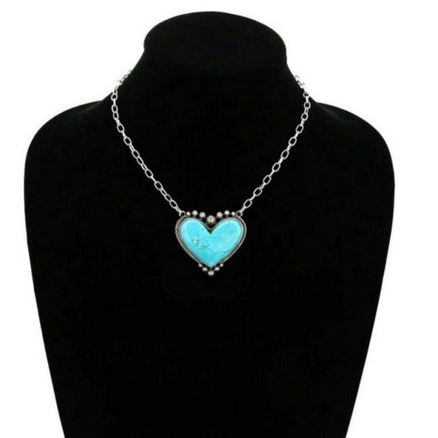 Vintage Heart Pendant Necklace