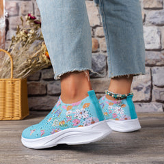 Butterfly Print Slip-On Shoes