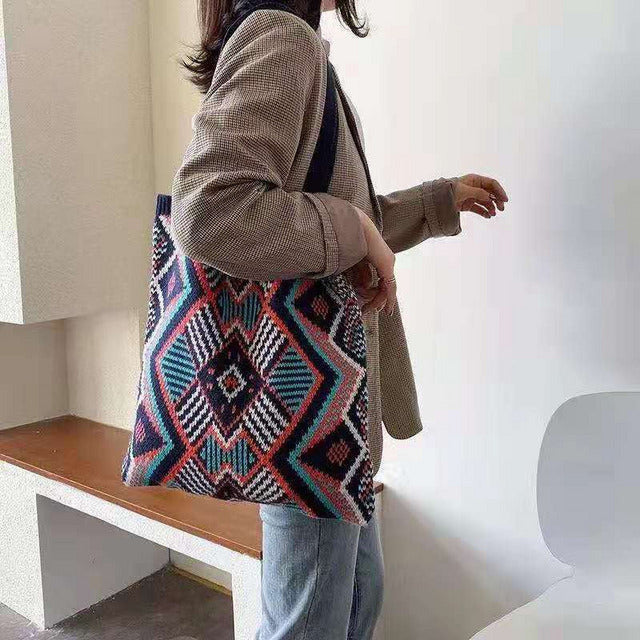 Casual Geometric Knit Bag