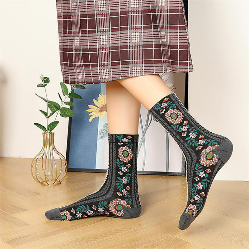 Pack Of 5 Pairs Of Floral Embroidered Socks