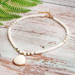 Shell Pendant Beaded Necklace