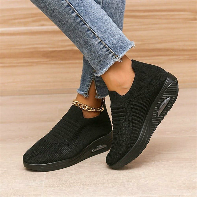 Casual Striped Breathable Sneakers