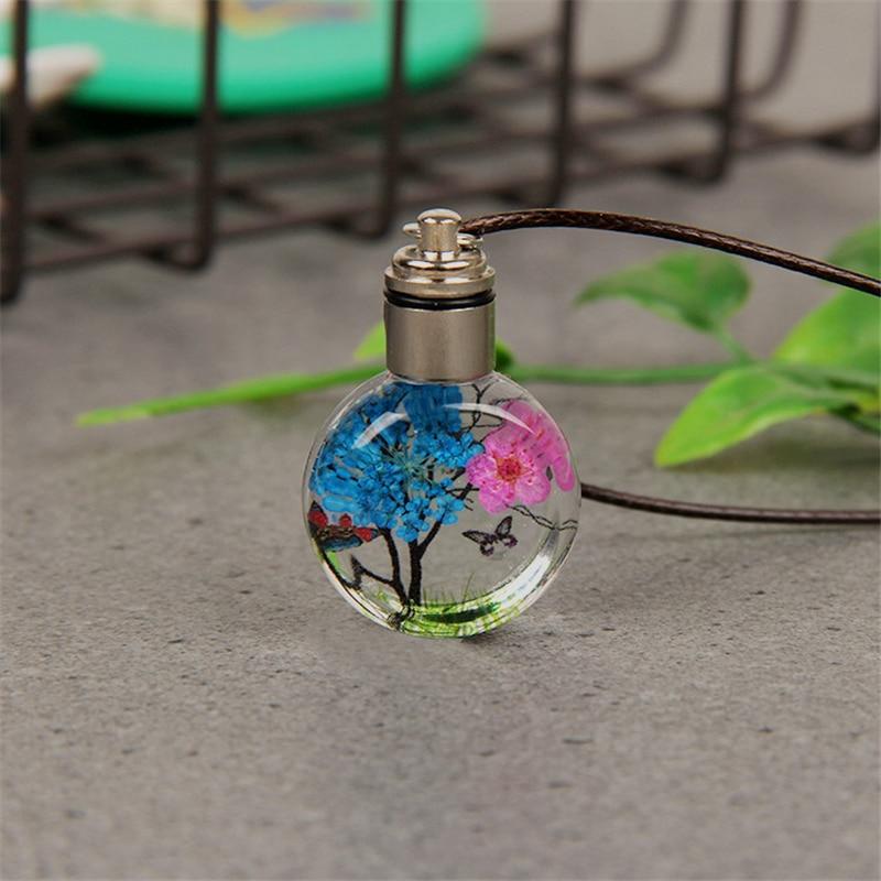 Dried Nature Glass Necklace