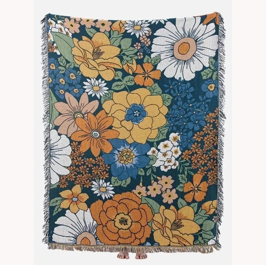 Daisy Love Throw Blanket